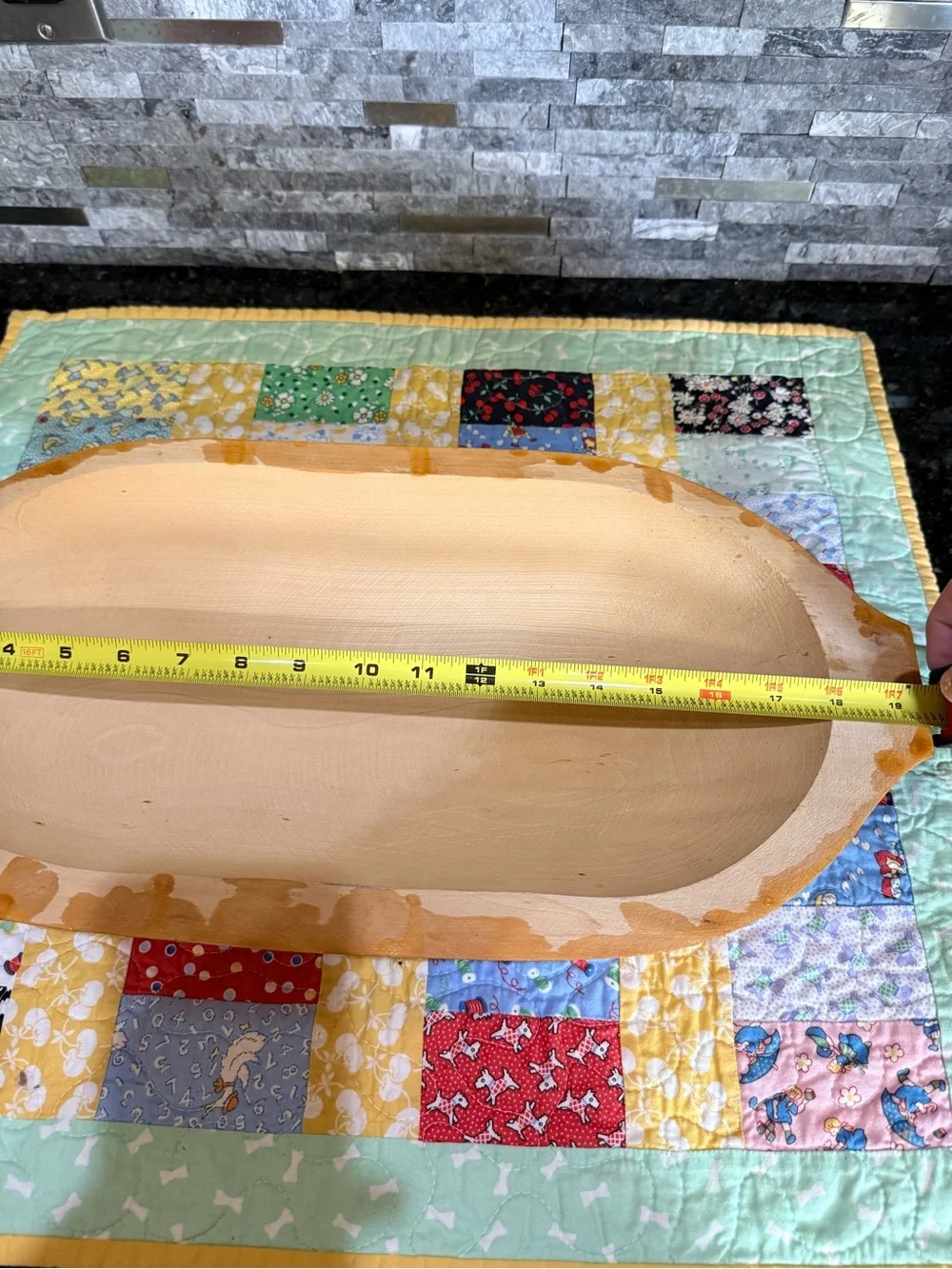 N/A oval wooden
